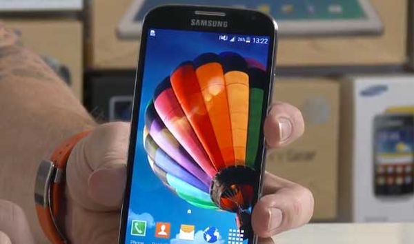 Samsung Galaxy S4 mit Android 5.0 Lollipop