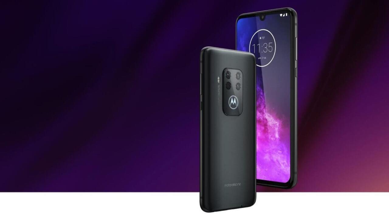 Motorola One Zoom