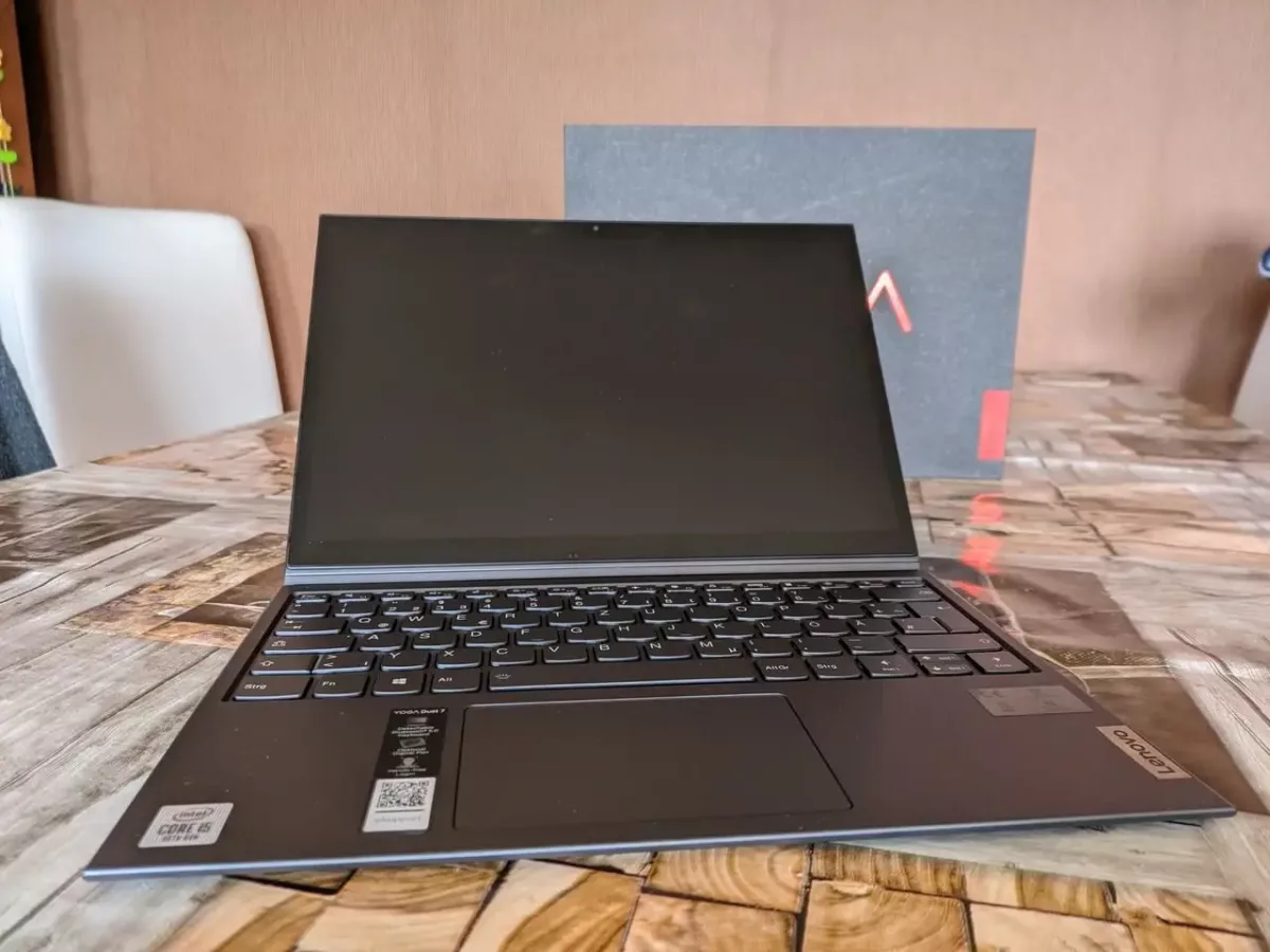 Lenovo Yoga Duet 7