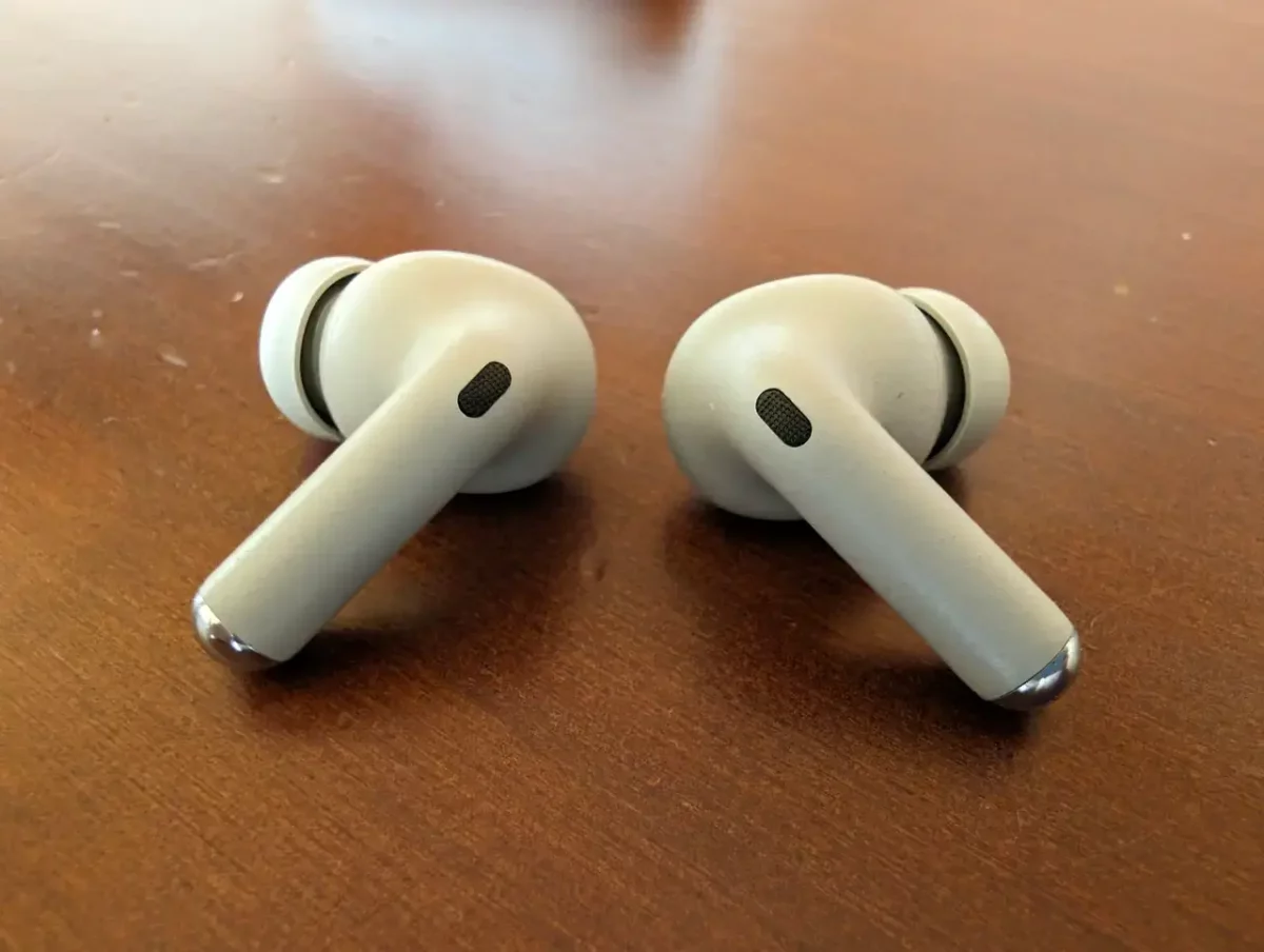 Motorola Moto Buds+