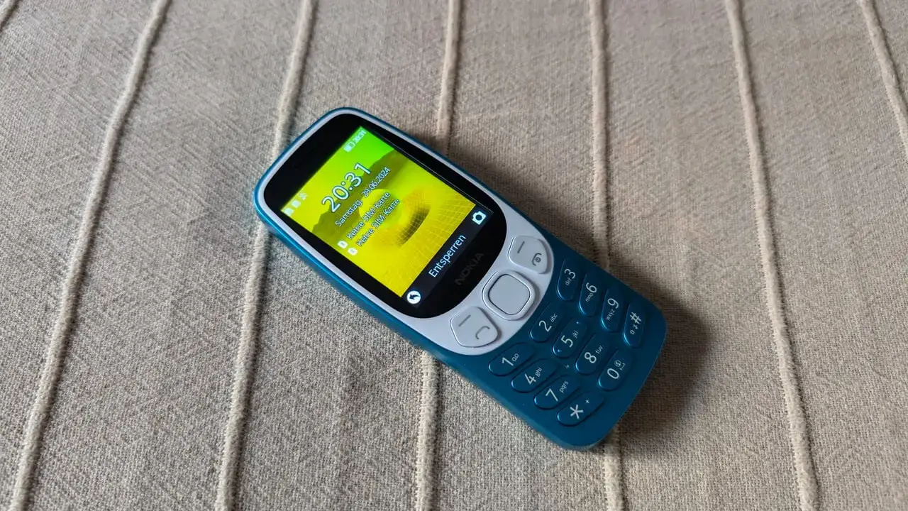 Nokia 3210 Header