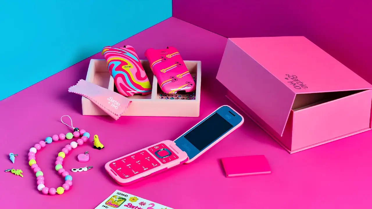 HMD Barbie Phone