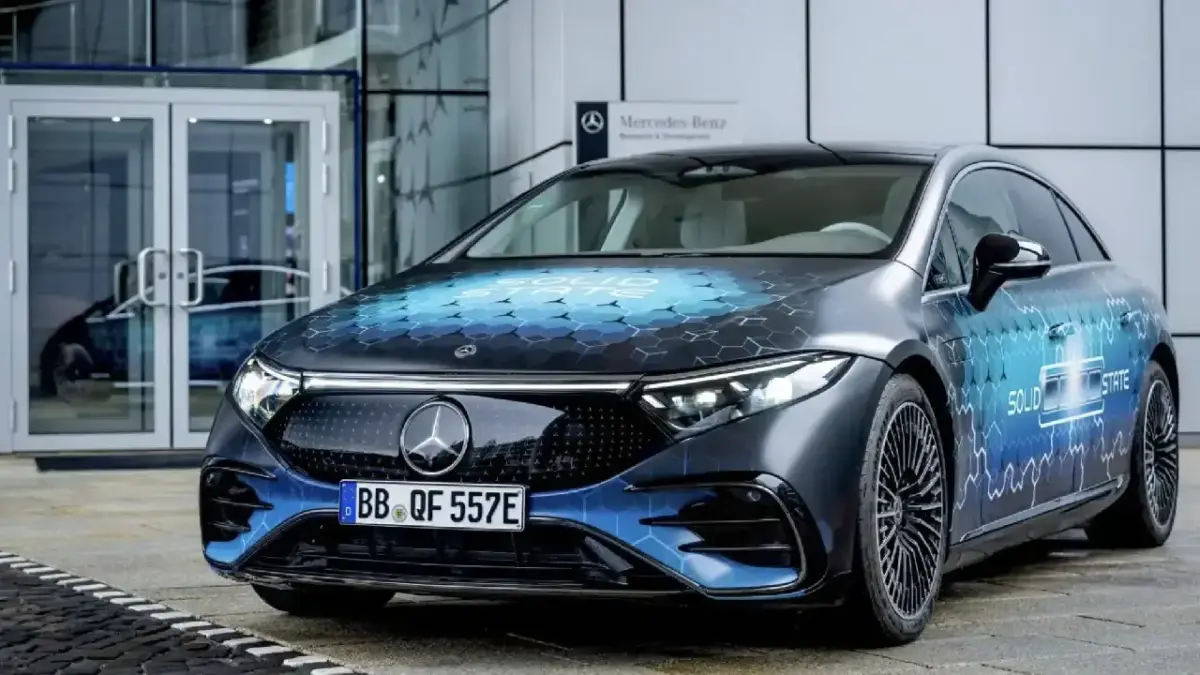 EQS Mercedes-Benz Festkörper Batterie